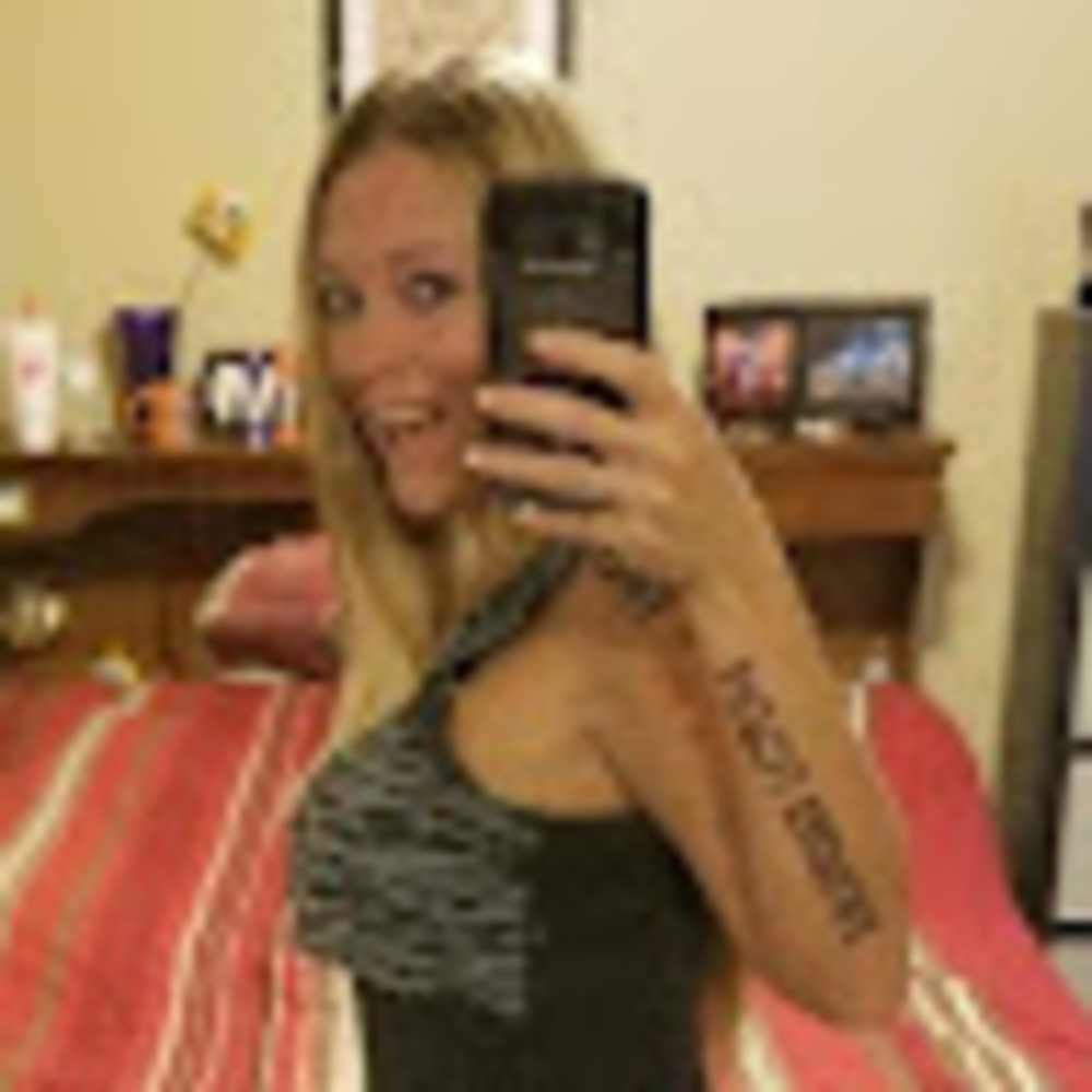 Meet your Posher, Candice